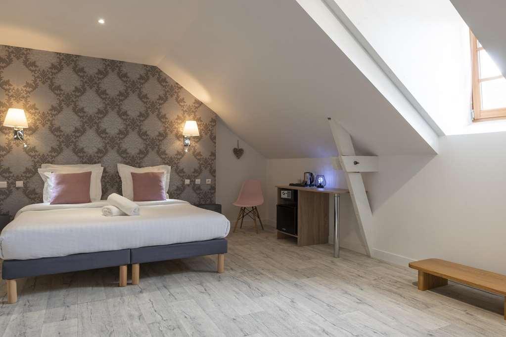 Hotel The Originals Le Manoir de Pierre Levée Tournon-Saint-Martin Habitación foto
